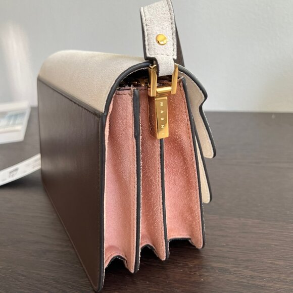 NWT - Marni Medium Trunk Suade Shoulder Bag🤍🌸👜 - Picture 5 of 10